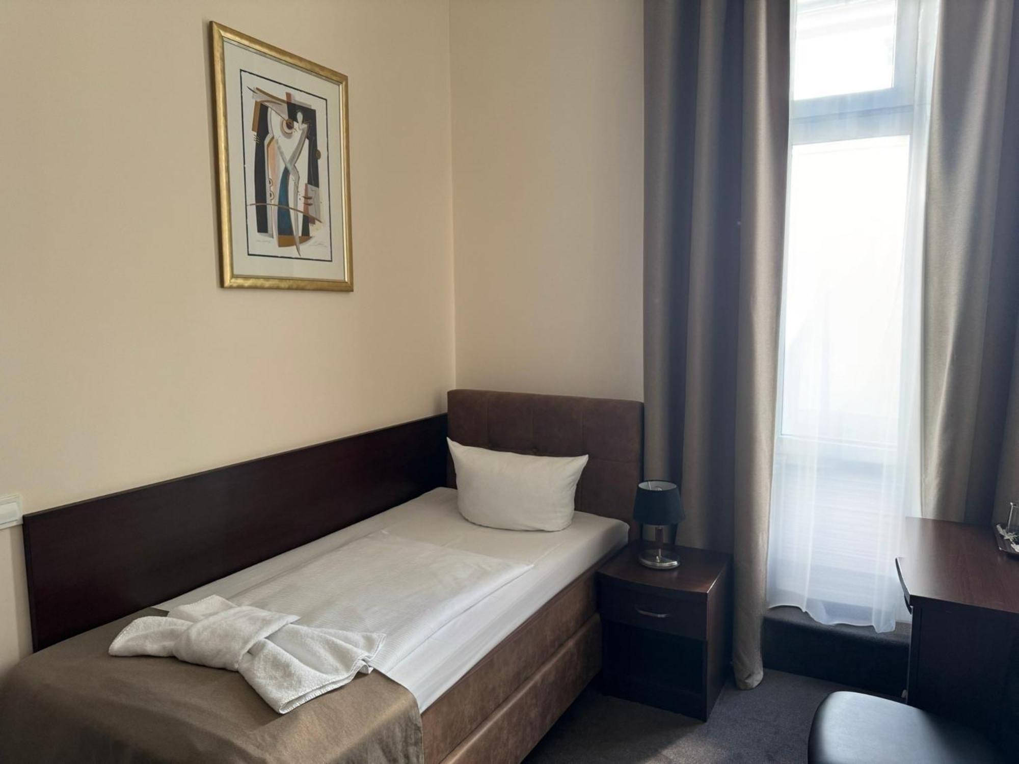 Upper Room Hotel Kurfuerstendamm — Fotos 2