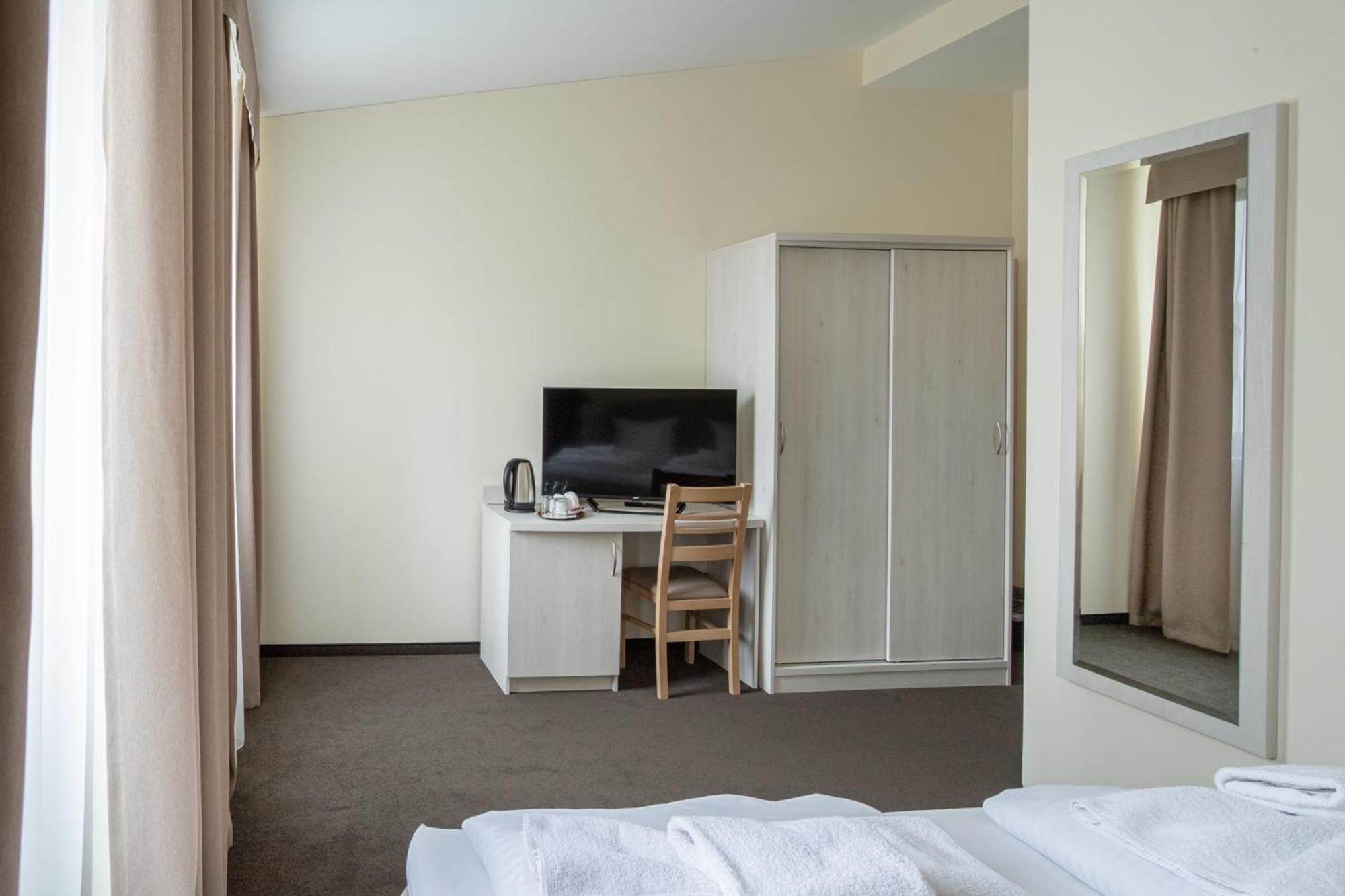 Upper Room Hotel Kurfuerstendamm — Fotos 1